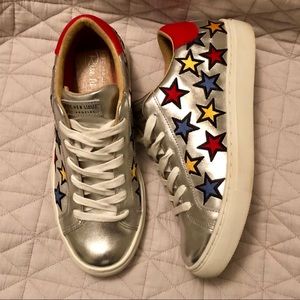 Sketchers LA sneakers